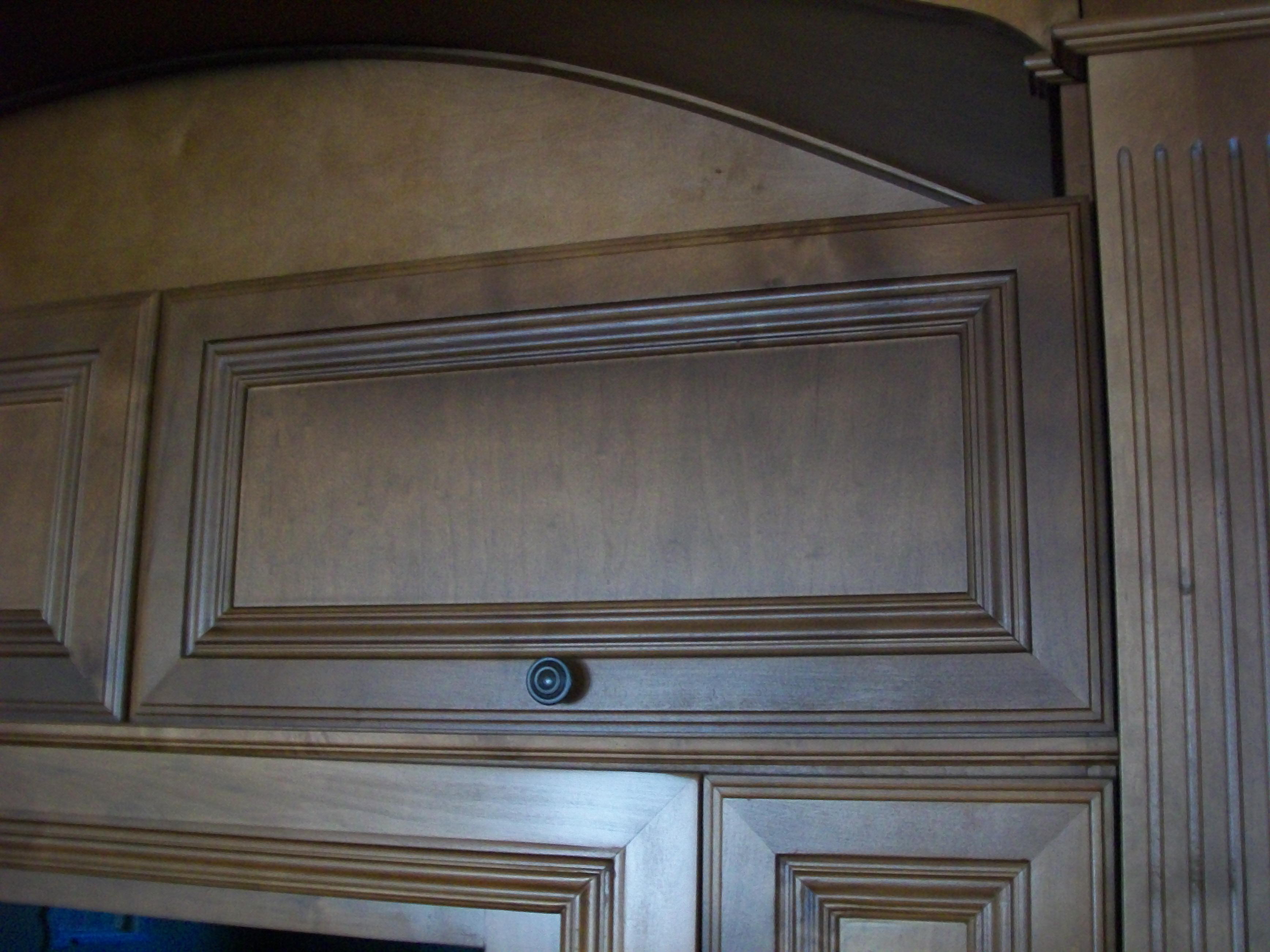 Dr. Lee Miter Door
