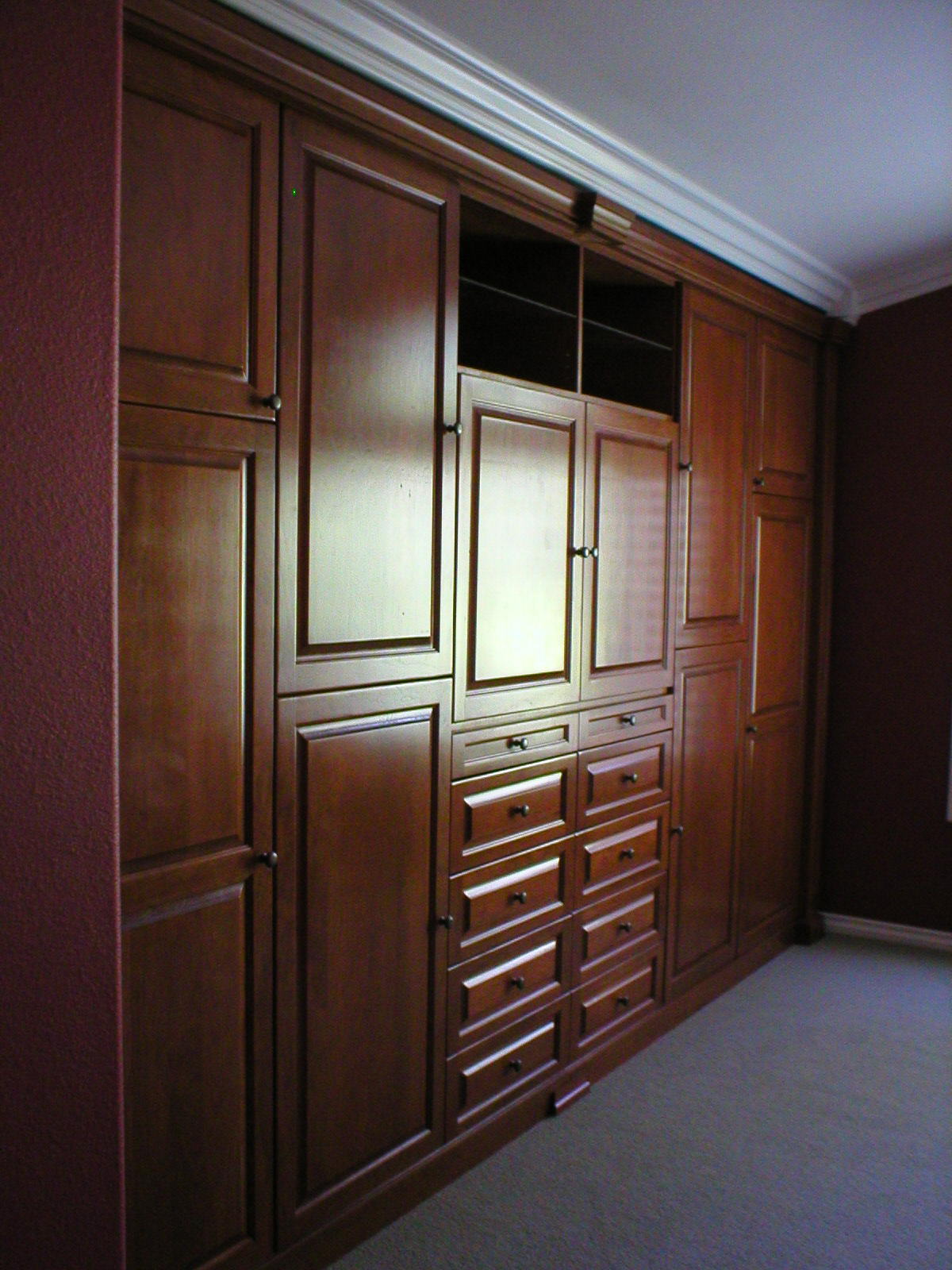 Alder Stained in Golden Cherry Finish